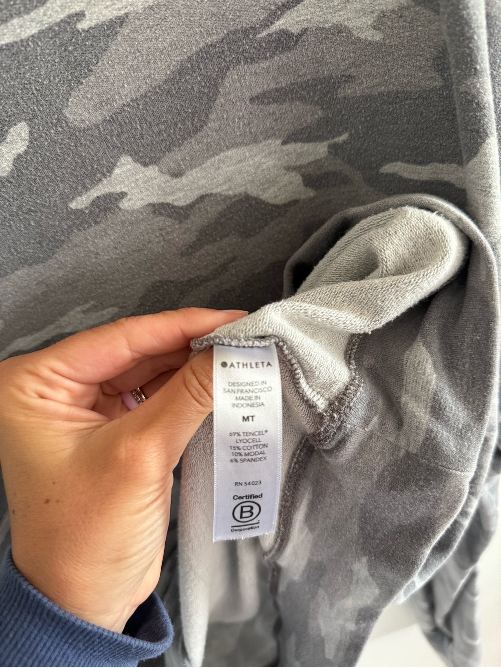 Athleta Women's Studio to Street Sweatshirt MT Gray Camo Pullover - Picture 5 of 6